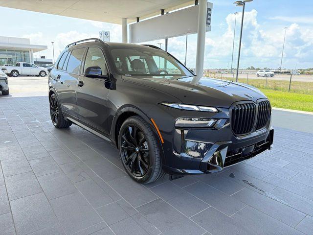 new 2026 BMW X7 car, priced at $108,505