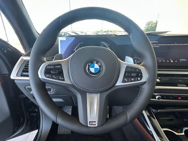 new 2026 BMW X7 car, priced at $108,975