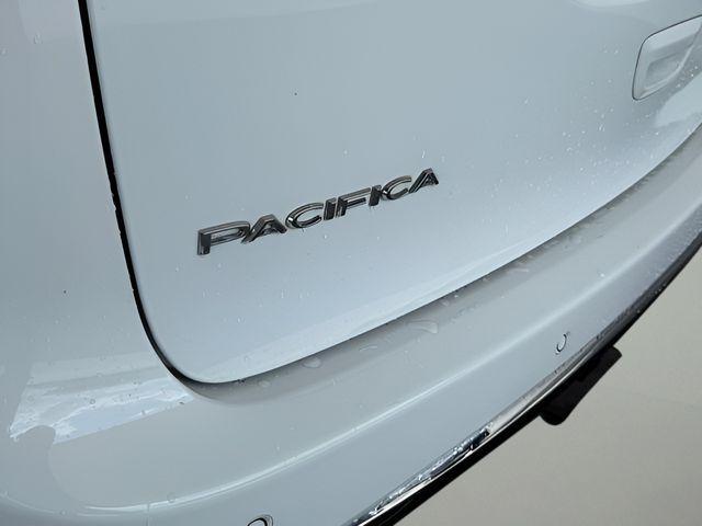 used 2023 Chrysler Pacifica car, priced at $31,500