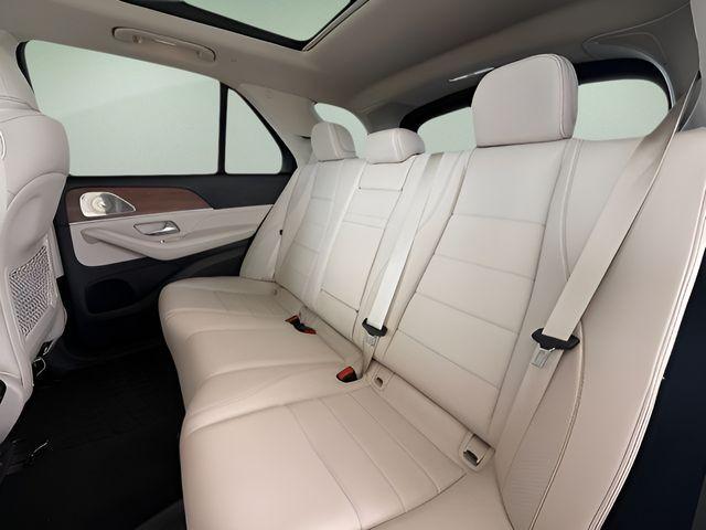 used 2022 Mercedes-Benz GLE 350 car, priced at $37,800
