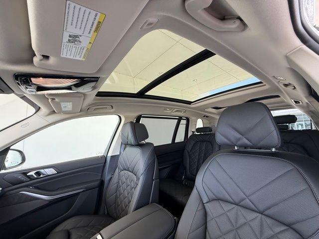 new 2026 BMW X7 car, priced at $90,455
