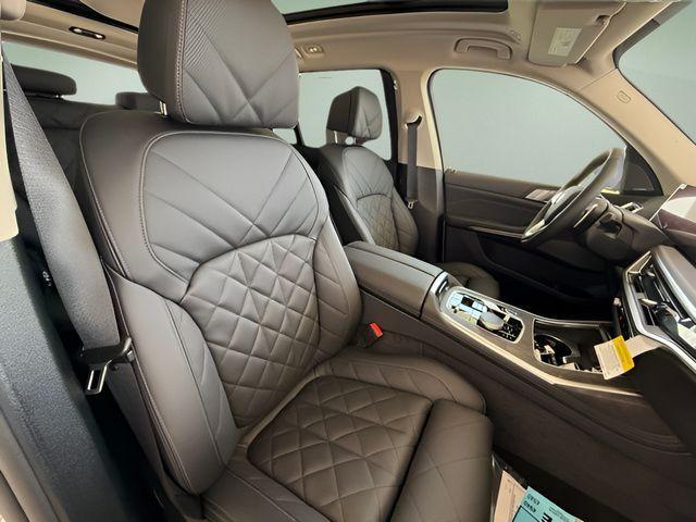 used 2026 BMW X7 car, priced at $90,455