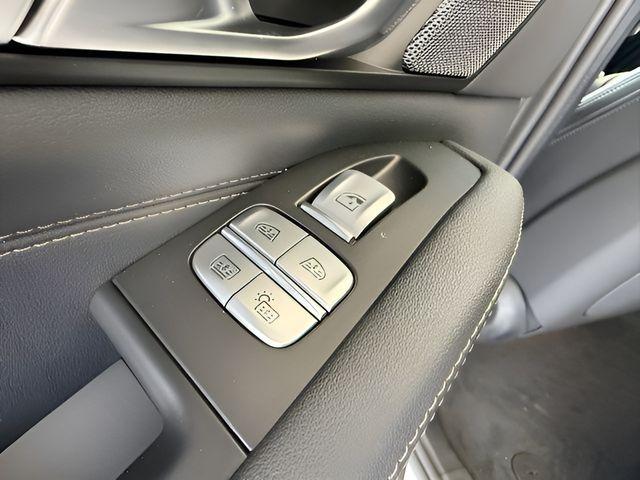 used 2026 BMW X7 car, priced at $90,455