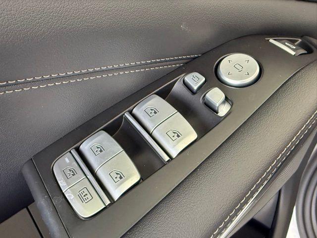 new 2026 BMW X7 car, priced at $90,455