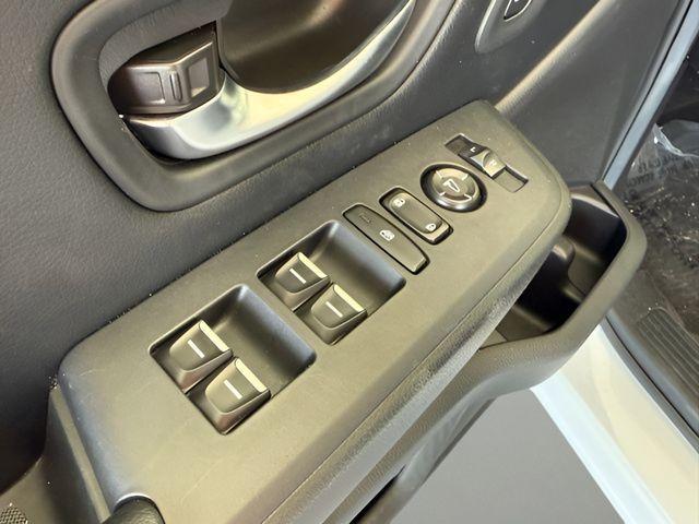 used 2025 Honda Pilot car, priced at $37,400