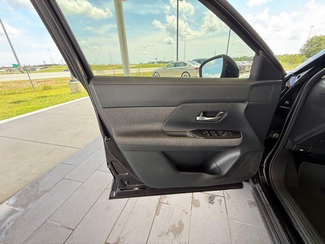 used 2025 Nissan Kicks car, priced at $23,990
