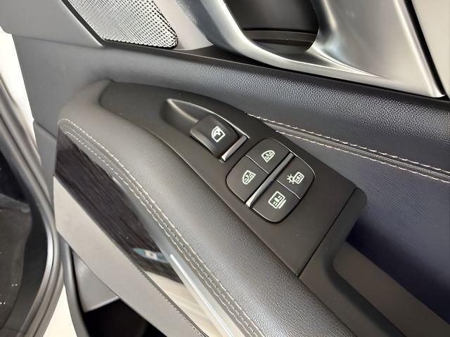 new 2026 BMW X7 car, priced at $94,935