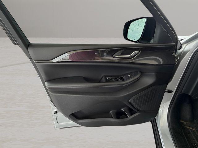 used 2023 Jeep Grand Cherokee L car, priced at $29,800