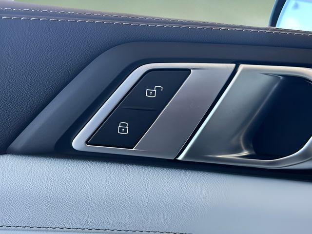 new 2026 BMW X7 car, priced at $103,305