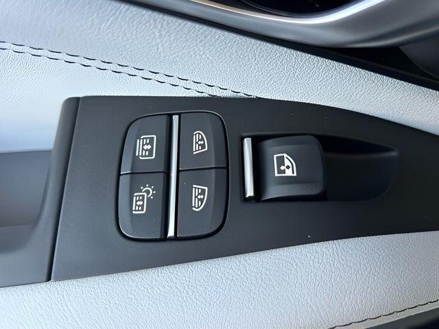 new 2026 BMW X7 car, priced at $103,305