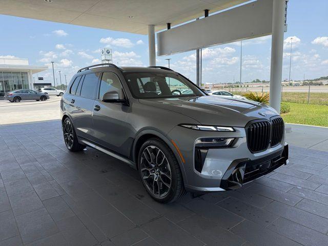 new 2026 BMW X7 car, priced at $98,655