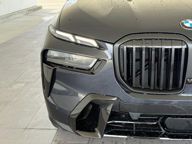 new 2026 BMW X7 car, priced at $96,355