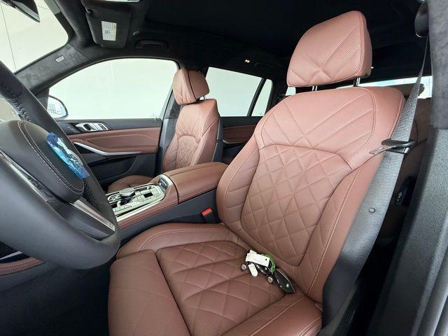 new 2026 BMW X7 car, priced at $99,425