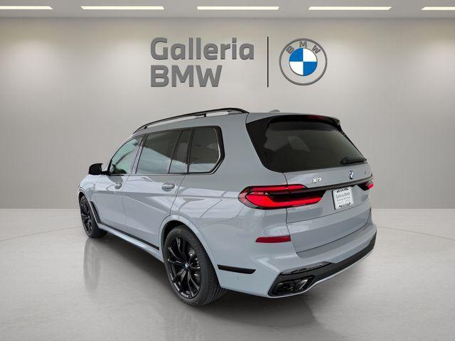 new 2026 BMW X7 car, priced at $125,275
