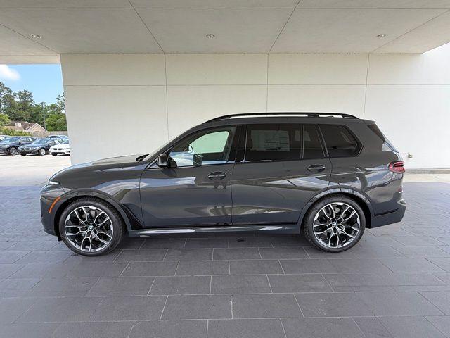 new 2026 BMW X7 car, priced at $125,225