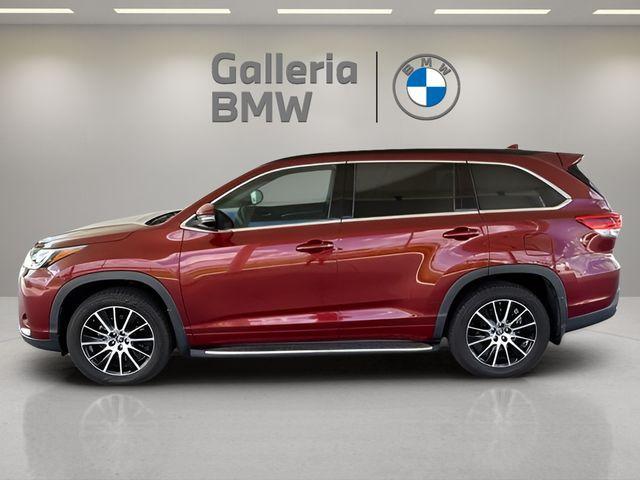 used 2017 Toyota Highlander car, priced at $25,900