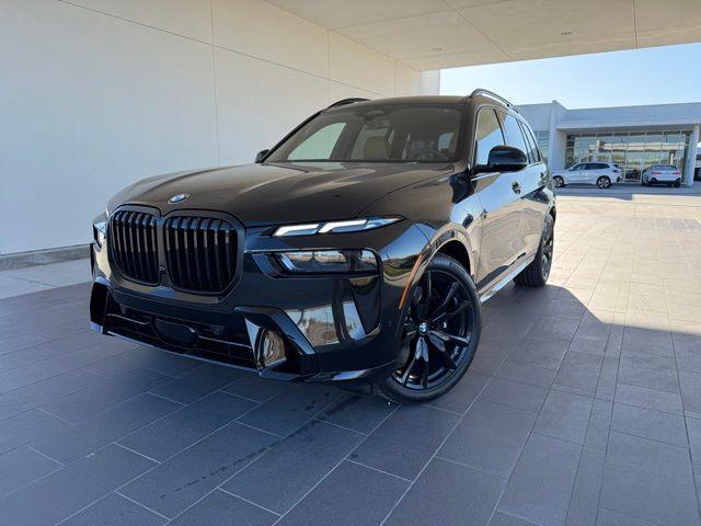 new 2025 BMW X7 car, priced at $97,425