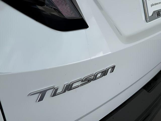 used 2022 Hyundai TUCSON Hybrid car, priced at $28,500
