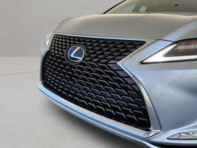 used 2022 Lexus RX 350L car, priced at $45,900