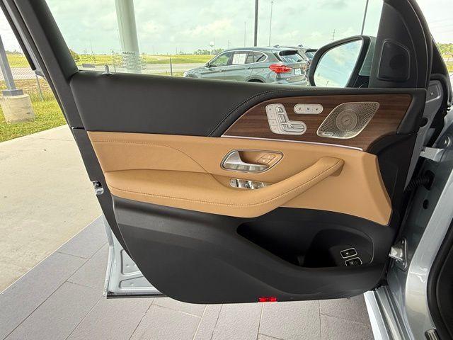 used 2025 Mercedes-Benz GLE 450e car, priced at $70,900