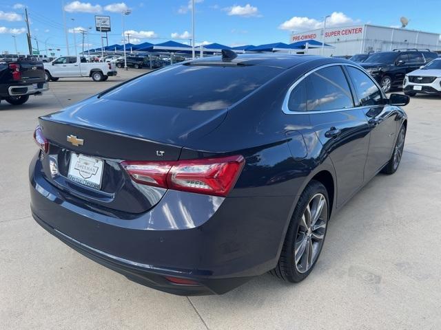 new 2025 Chevrolet Malibu car