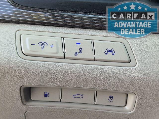 used 2019 Hyundai Sonata Hybrid car, priced at $16,667