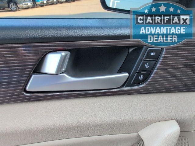 used 2019 Hyundai Sonata Hybrid car, priced at $16,667