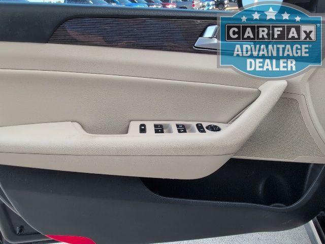 used 2019 Hyundai Sonata Hybrid car, priced at $16,667