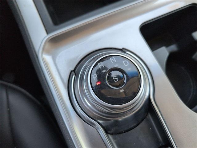 used 2024 Ford Edge car, priced at $24,177