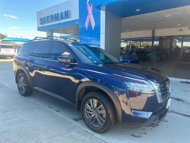 used 2022 Nissan Pathfinder car, priced at $26,995