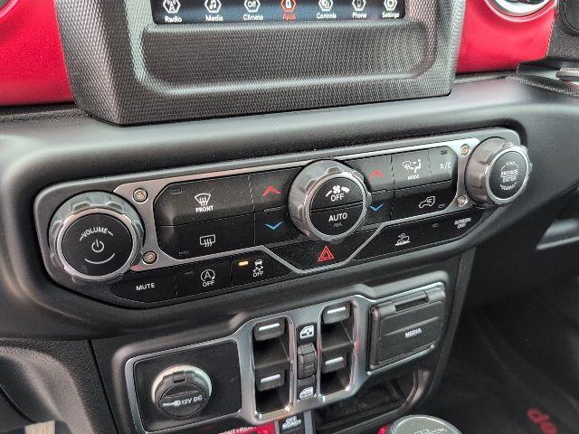 used 2021 Jeep Gladiator car, priced at $35,127