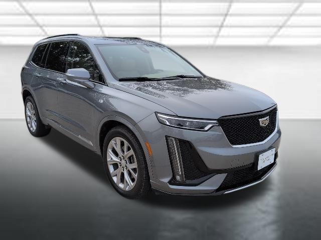 used 2020 Cadillac XT6 car, priced at $31,699