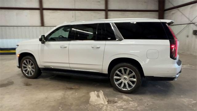 used 2023 Cadillac Escalade ESV car, priced at $85,995