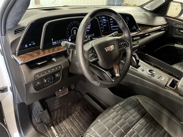 used 2023 Cadillac Escalade ESV car, priced at $85,995