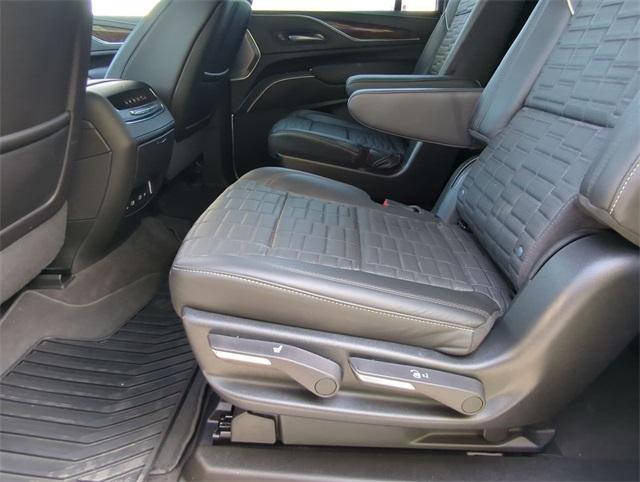 used 2023 Cadillac Escalade ESV car, priced at $88,995