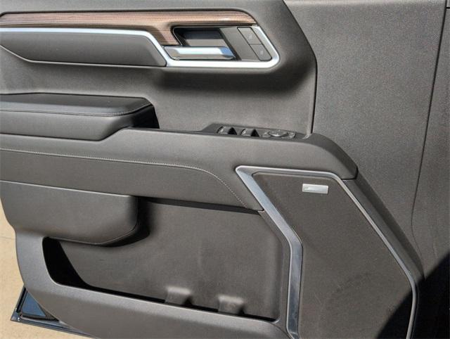 used 2022 Chevrolet Silverado 1500 car, priced at $43,497