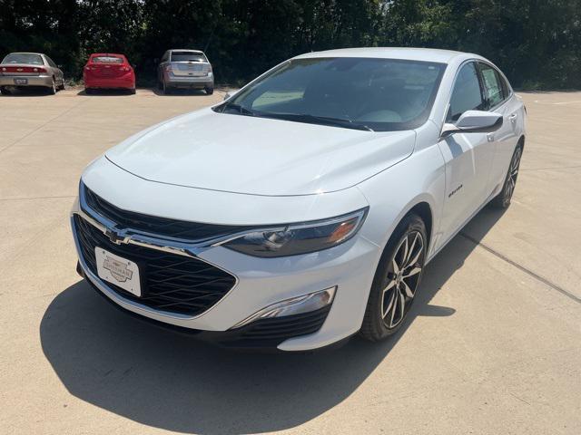 new 2025 Chevrolet Malibu car