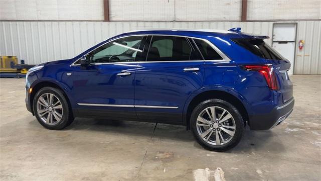 used 2024 Cadillac XT5 car, priced at $39,999