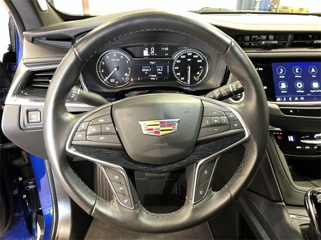 used 2024 Cadillac XT5 car, priced at $39,999