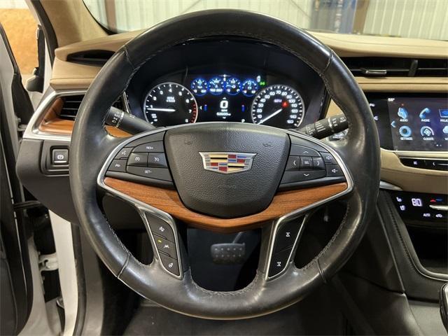 used 2017 Cadillac XT5 car, priced at $21,997