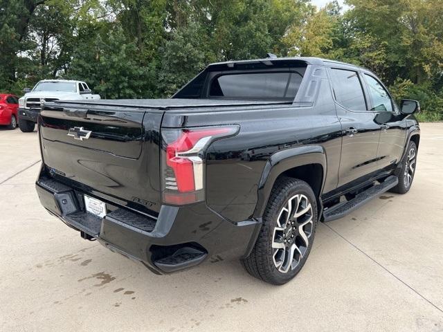 new 2024 Chevrolet Silverado EV car