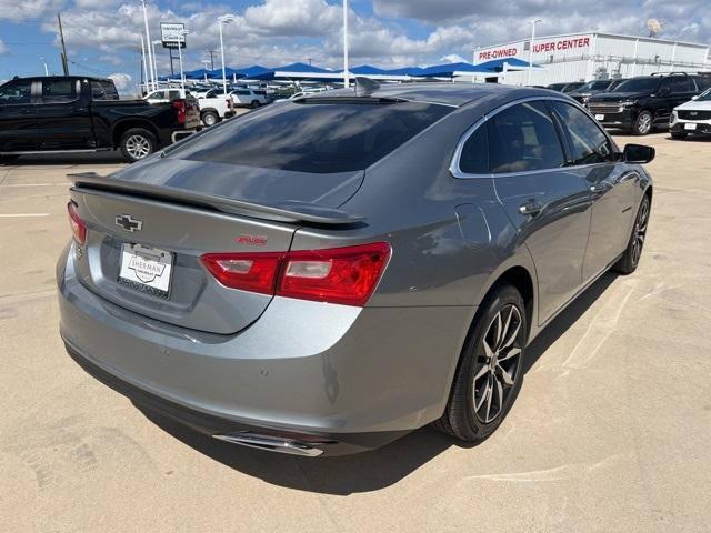 new 2025 Chevrolet Malibu car