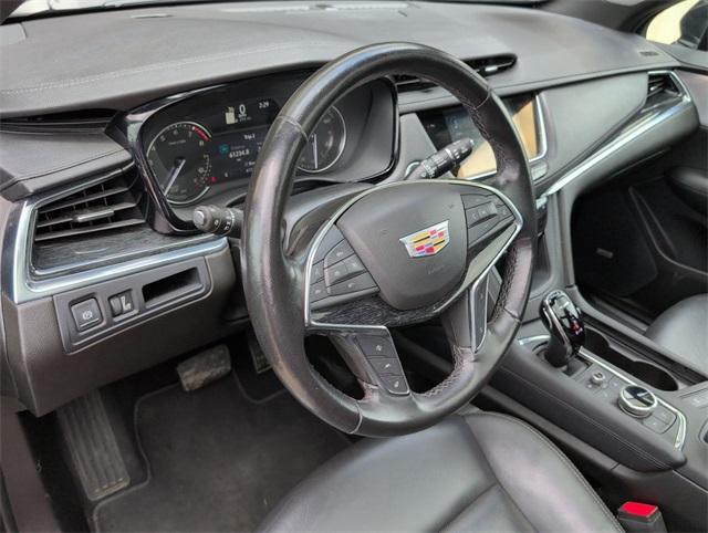 used 2023 Cadillac XT5 car, priced at $28,997