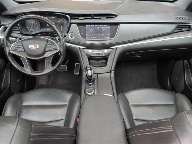 used 2022 Cadillac XT5 car, priced at $34,797