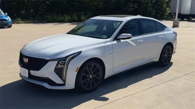 new 2025 Cadillac CT5 car