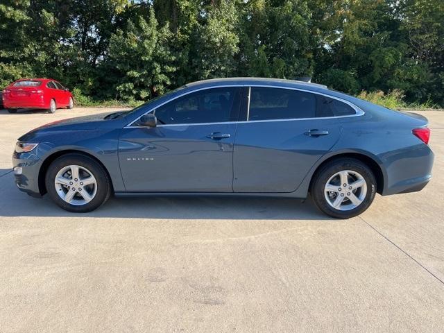 new 2025 Chevrolet Malibu car