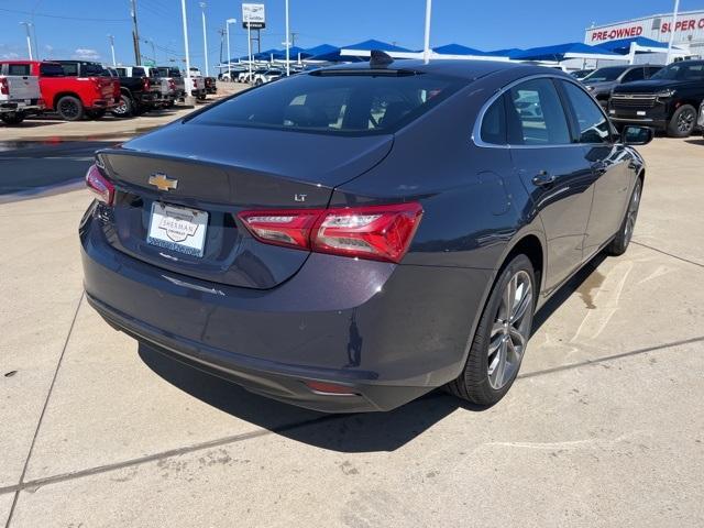 new 2025 Chevrolet Malibu car