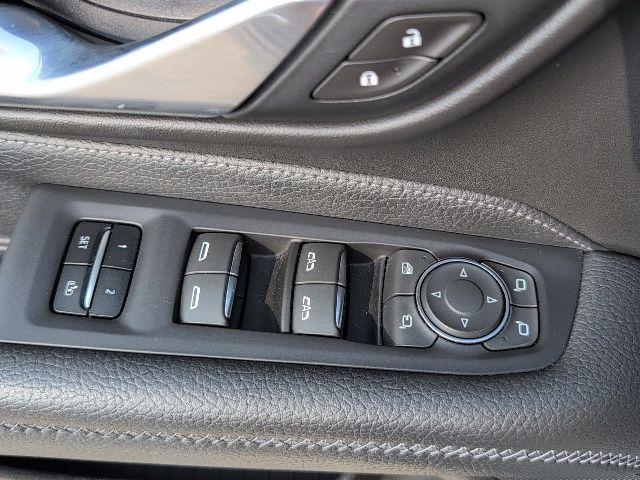 used 2021 GMC Yukon car, priced at $44,997