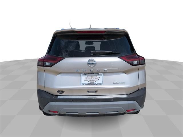 used 2021 Nissan Rogue car, priced at $24,757