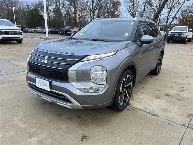 used 2023 Mitsubishi Outlander PHEV car, priced at $29,997